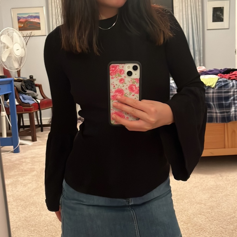 vintage black flared long sleeve sweater